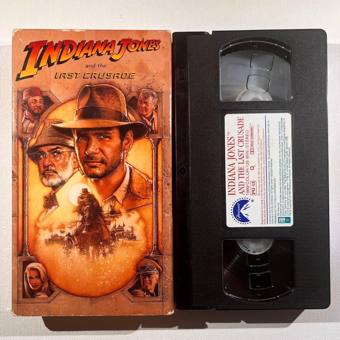 INDIANA JONES